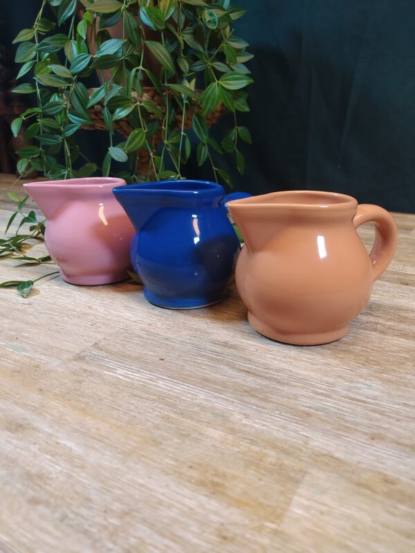 Assortiment de Pots à Lait Pastels – Image 7