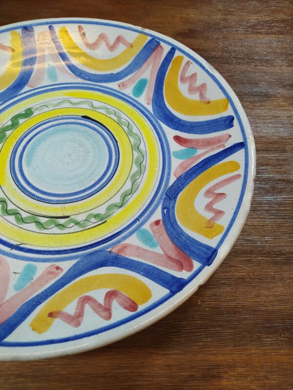 Assiette de Présentation XXL Motifs Cerclés Multicolores – Image 3