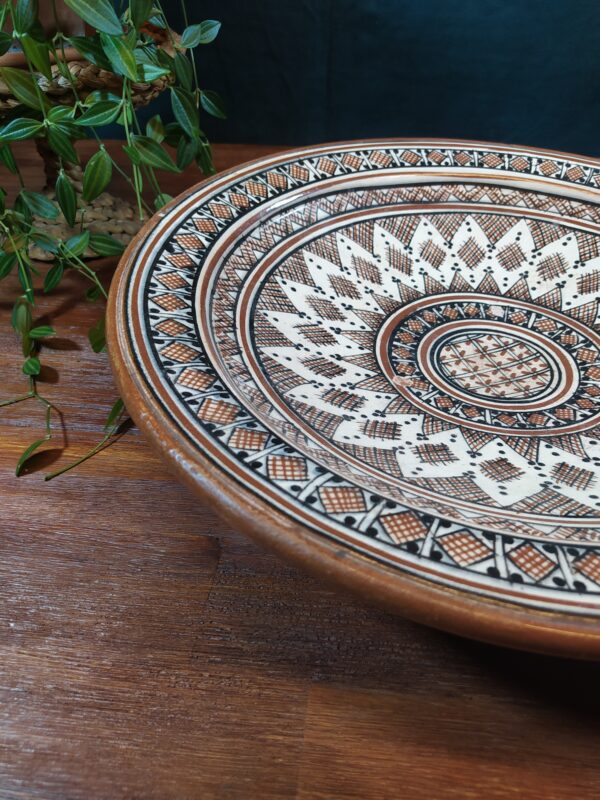 Plat Oriental en Grès Format XXL Beige et Marron – Image 3