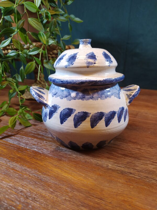 Mini soupière individuelle lavande en terre cuite vintage blanche et bleu