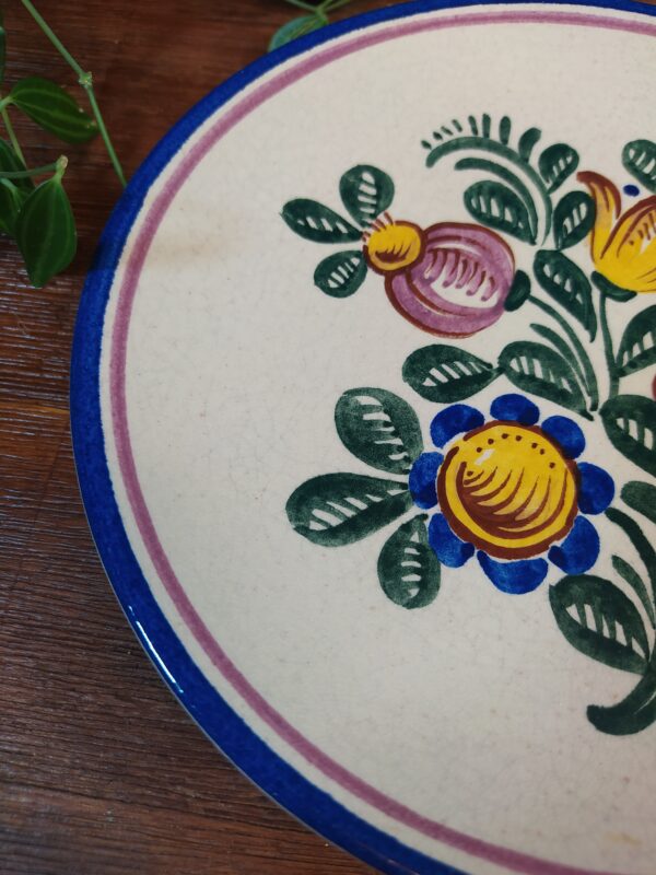 Assiette à Dessert Vintage aux Motifs Fleuris – Image 2