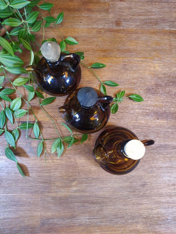 Mini Carafes/Flacons en Verre Ambré Vintages Huilier Vinaigrier ou Autre – Image 3