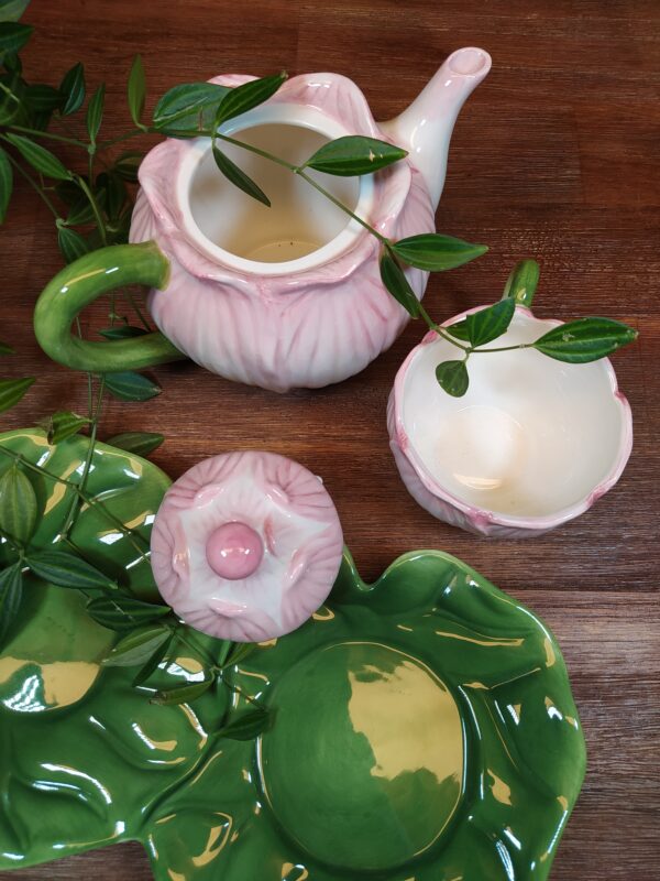 Service à Thé en Céramique Vêtue de Vert et Rose – Image 16