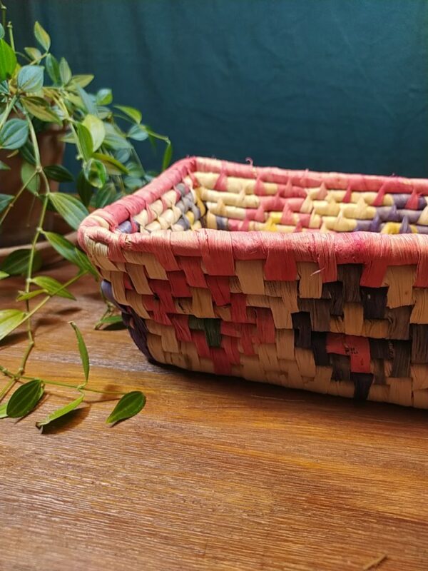 Petit Panier en Jacinthe d'eau Pastel – Image 9