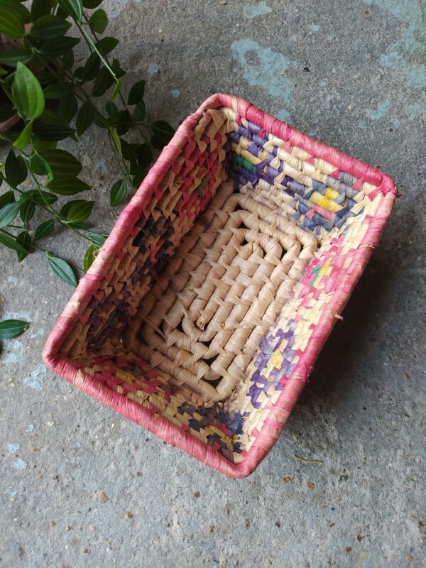 Petit Panier en Jacinthe d'eau Pastel – Image 11