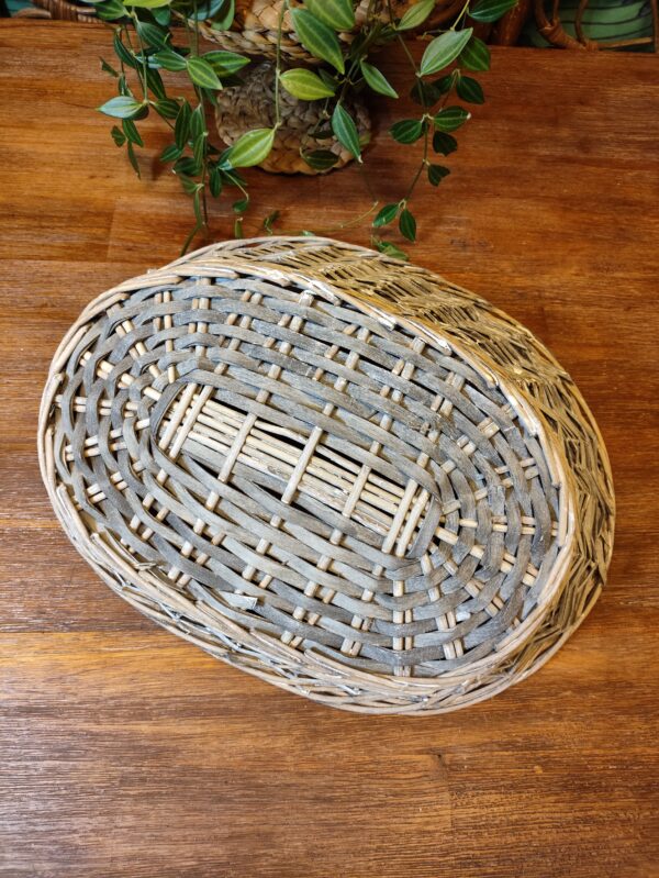 Panier en Osier Tressé Teinte Grise Délavée – Image 11