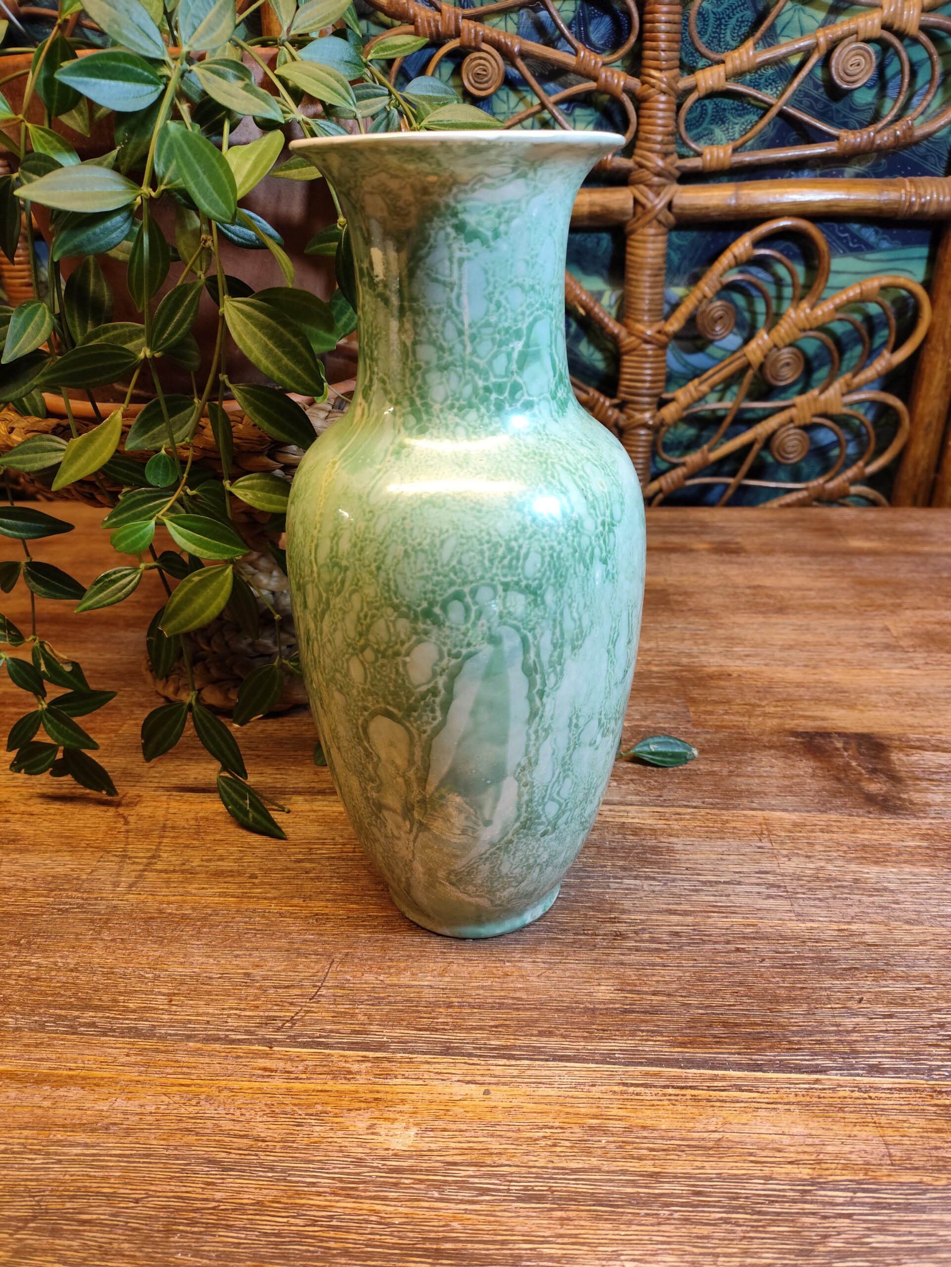 Vase en Céramique Effet Nacré Vert Pastel