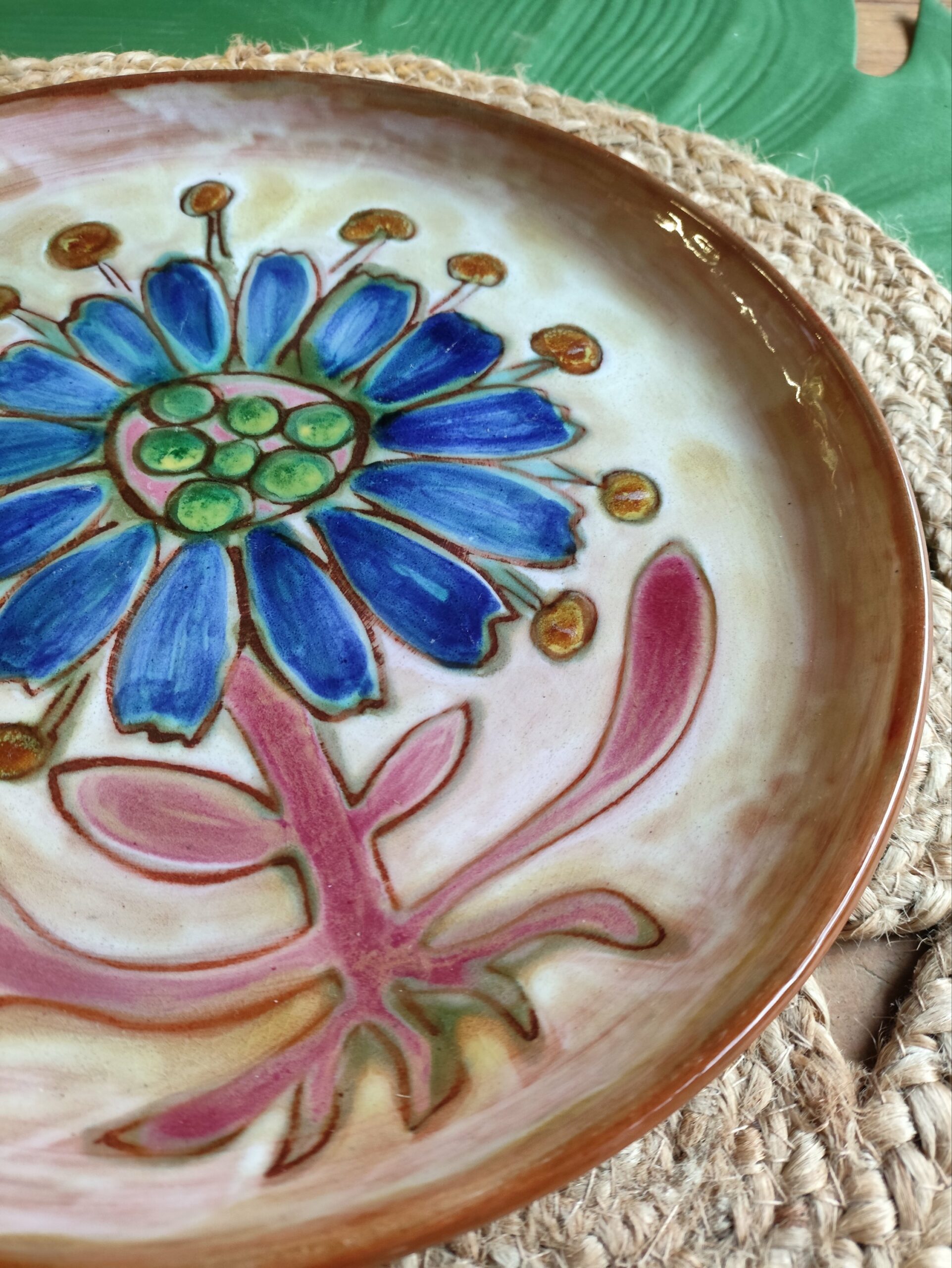 Assiette Artisanale Fleurie – Image 6