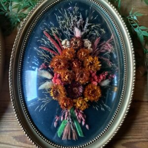 Cadre Bombé Fleurs Séchées Noir