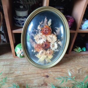 Cadre Bombé Fleurs Séchées Marron